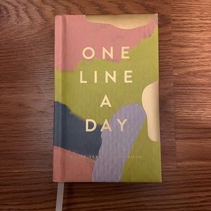 Chronicle Books ‘One Line A Day’ Reflection Journal | NWT